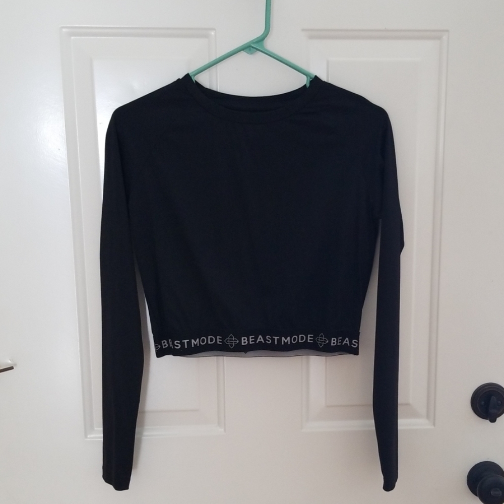long sleeve workout top